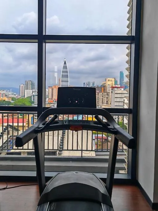 Pretty Room With Balcony Klcc View In Chamber Kuala Lumpur