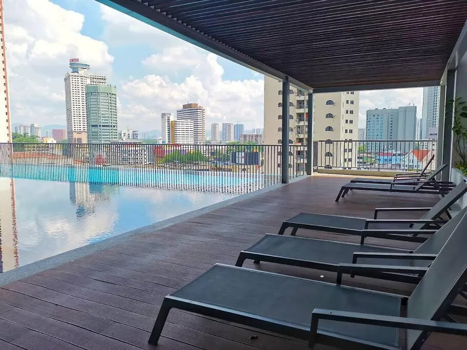 Pretty Room With Balcony Klcc View In Chamber Kuala Lumpur 0*,