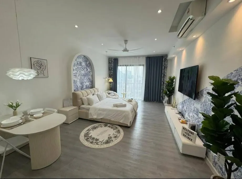Daire Pretty Room With Balcony Klcc View In Chamber Kuala Lumpur