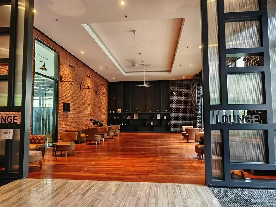 Daire Pretty Room With Balcony Klcc View In Chamber Kuala Lumpur Malezya