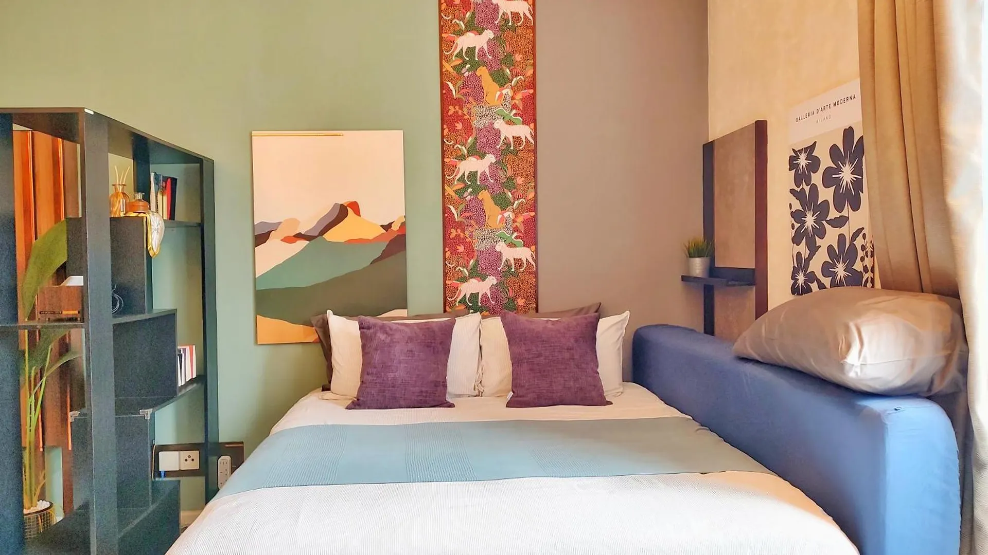 Pretty Room With Balcony Klcc View In Chamber Kuala Lumpur Daire
